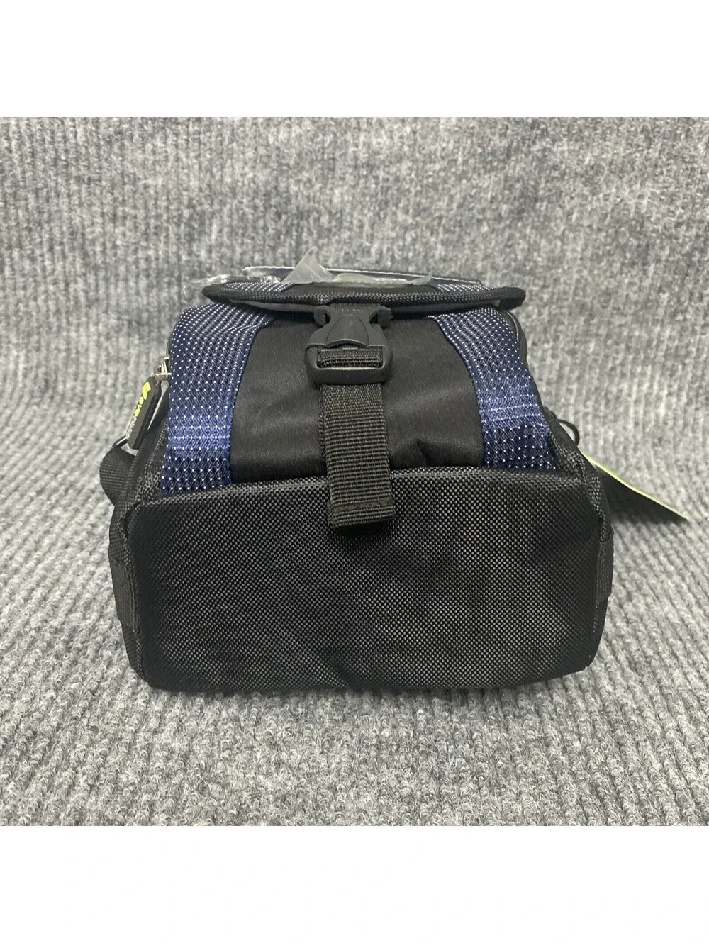N/A evecase small
